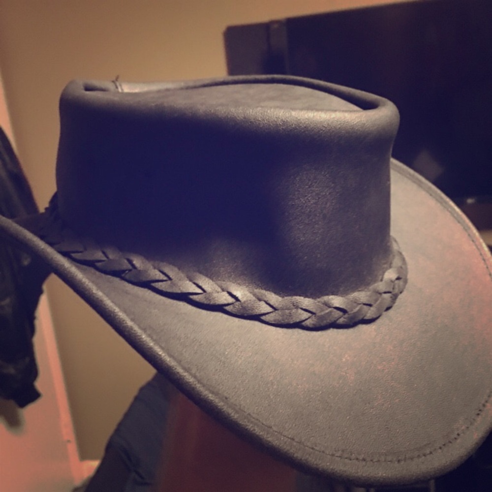 Minnetonka Leather Cowboy Hat